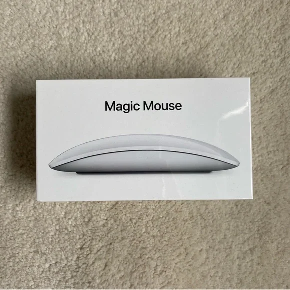 Apple Magic Mouse - Picture 1 of 2